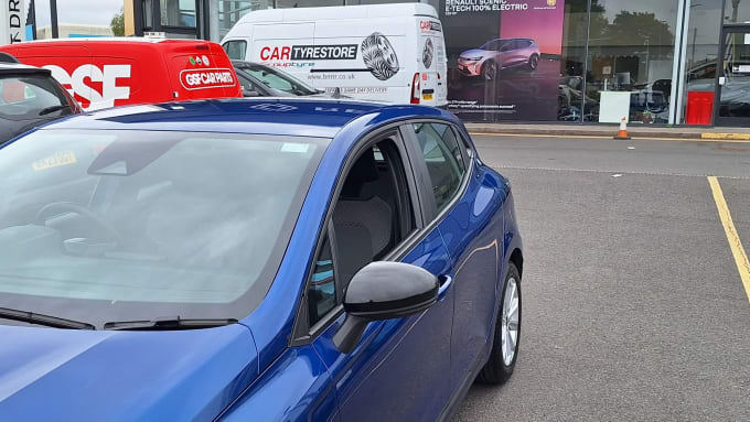 2024 Renault Clio