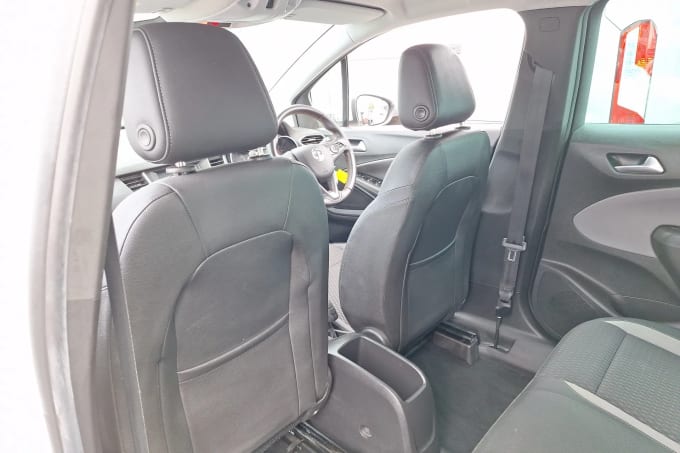 2020 Vauxhall Crossland X
