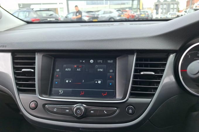 2020 Vauxhall Crossland X