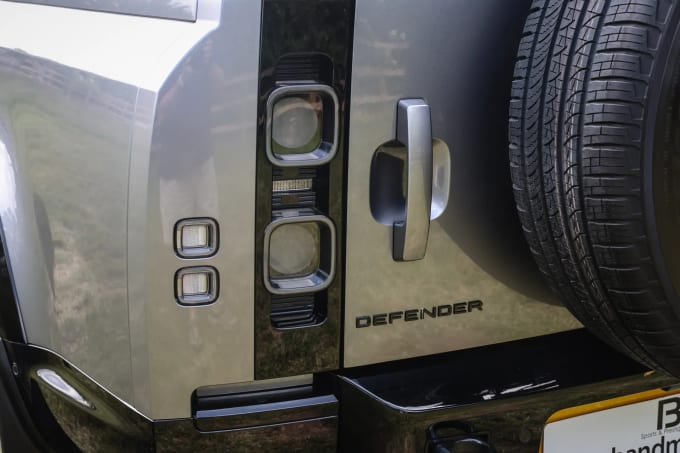 2024 Land Rover Defender