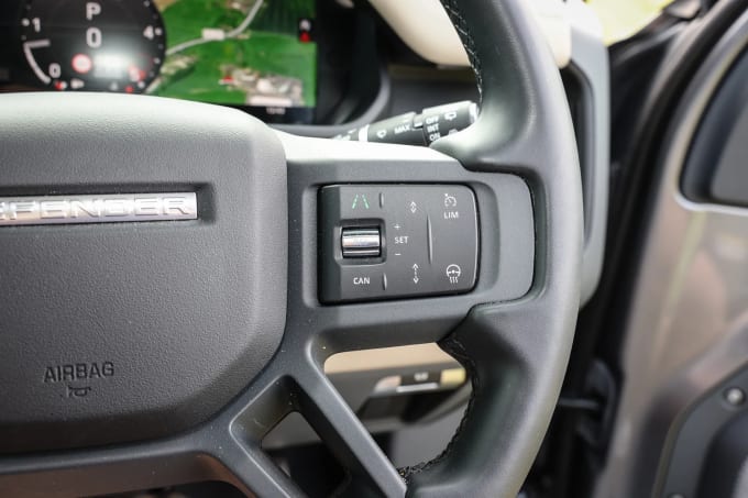 2024 Land Rover Defender