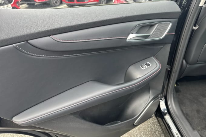 2023 Mg Motor Uk Hs