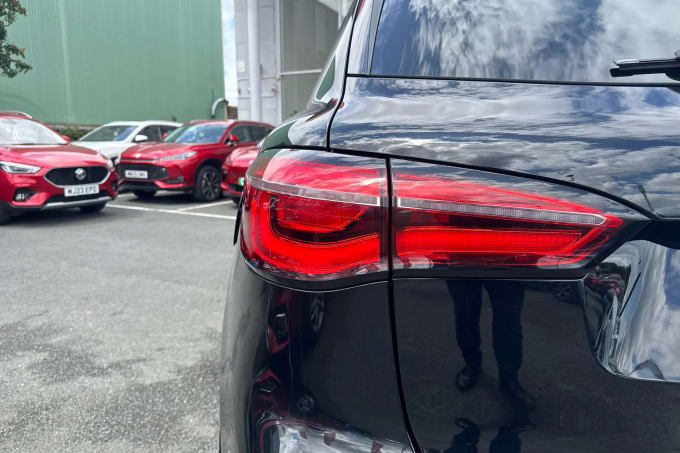 2023 Mg Motor Uk Hs