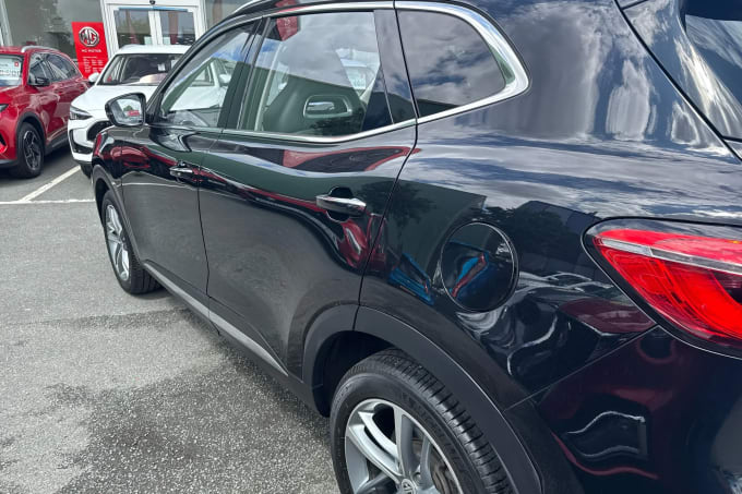 2023 Mg Motor Uk Hs