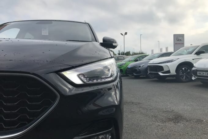 2021 Mg Motor Uk Zs