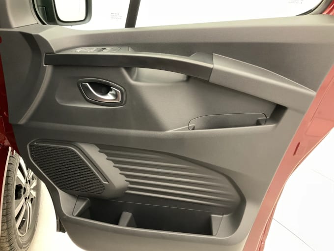 2023 Renault Trafic