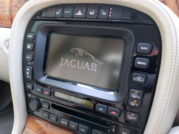 2004 Jaguar Xj