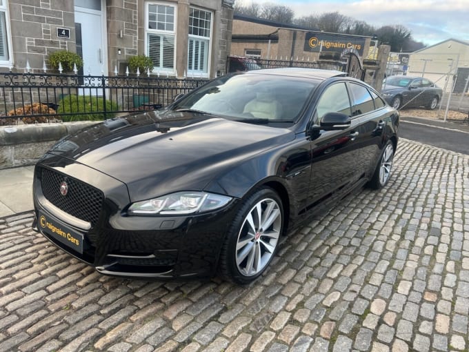 2025 Jaguar Xj