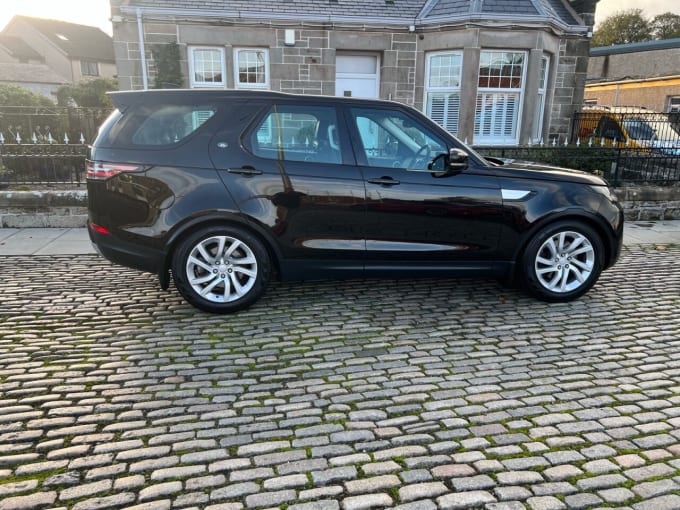 2017 Land Rover Discovery