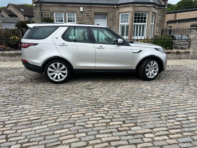 2017 Land Rover Discovery