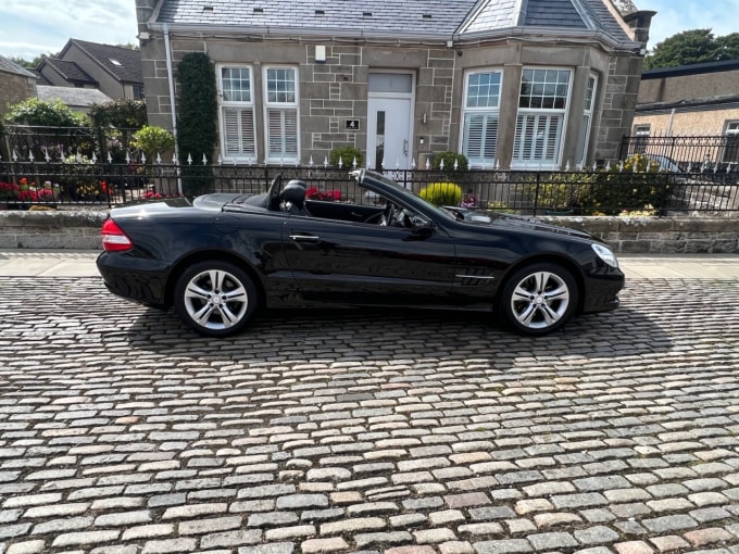 2025 Mercedes Sl