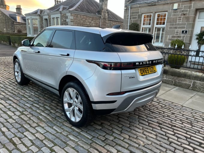 2025 Land Rover Range Rover Evoque