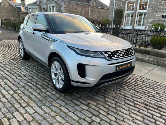 2025 Land Rover Range Rover Evoque