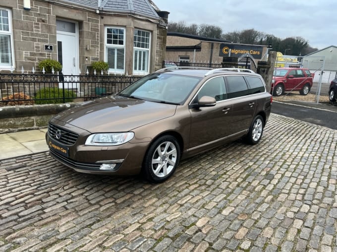 2025 Volvo V70