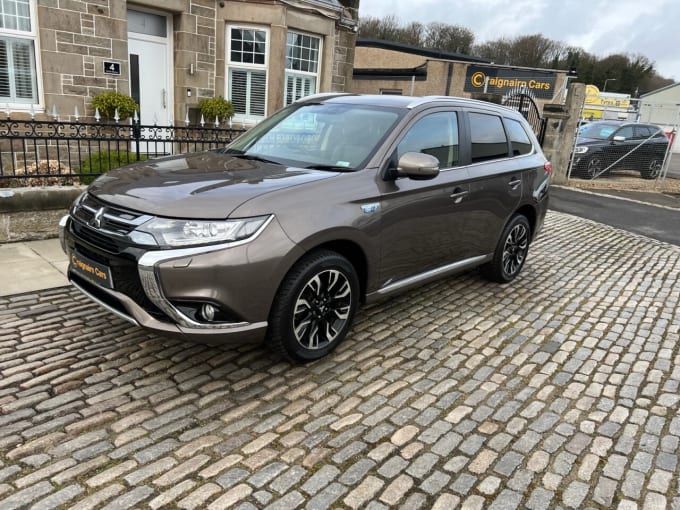 2025 Mitsubishi Outlander