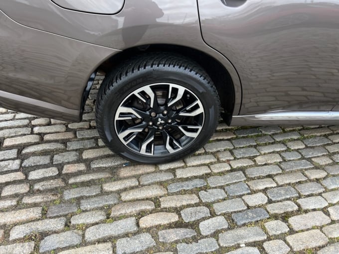 2025 Mitsubishi Outlander