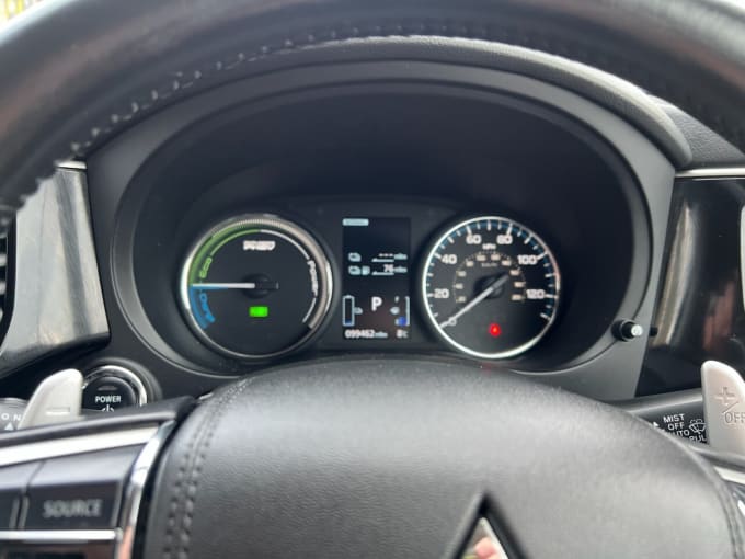 2025 Mitsubishi Outlander