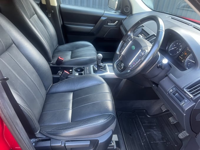 2025 Land Rover Freelander 2