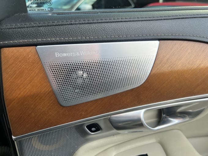 2025 Volvo Xc90