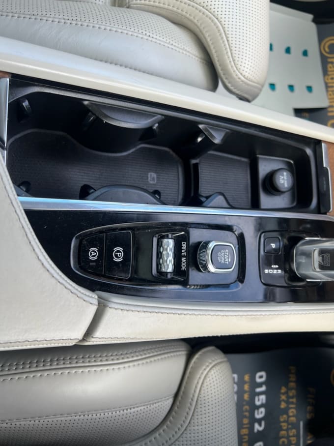 2025 Volvo Xc90