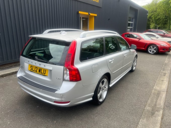 2025 Volvo V50