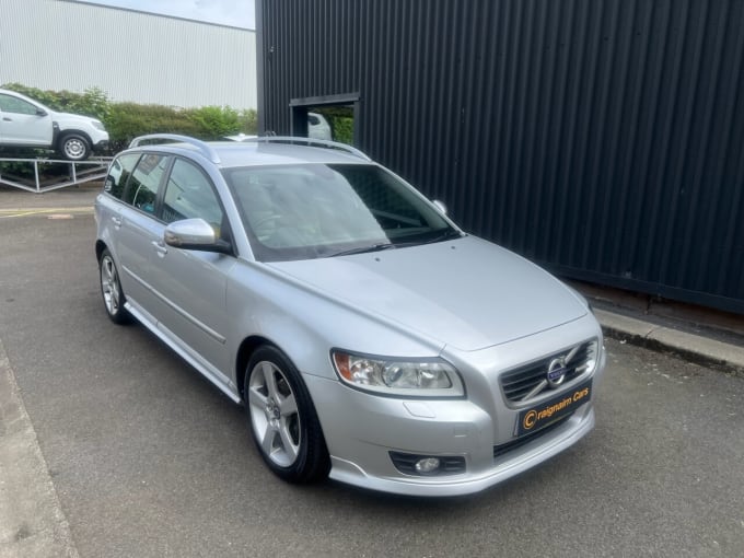 2025 Volvo V50