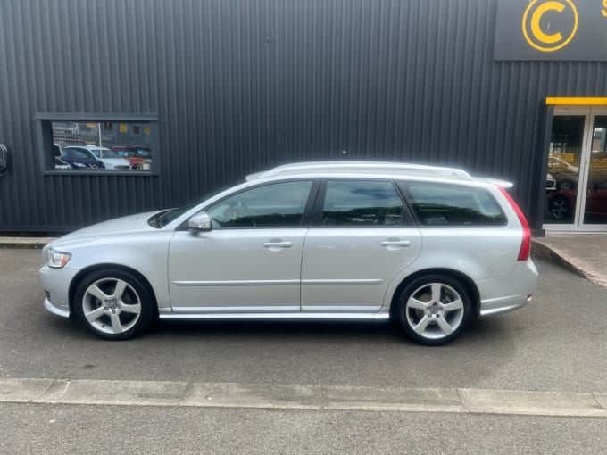 2025 Volvo V50