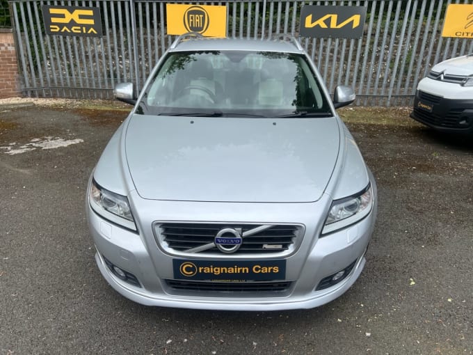 2025 Volvo V50
