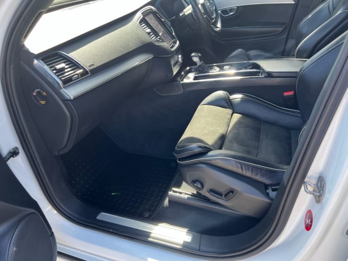 2025 Volvo Xc90