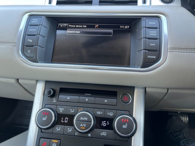 2025 Land Rover Range Rover Evoque