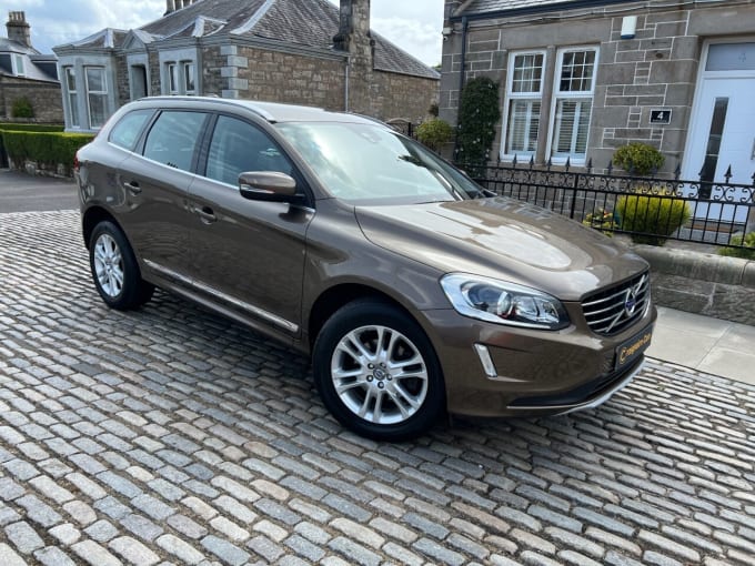 2025 Volvo Xc60