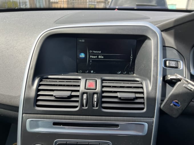 2025 Volvo Xc60