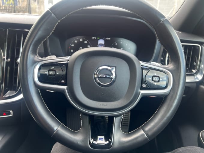 2025 Volvo S60