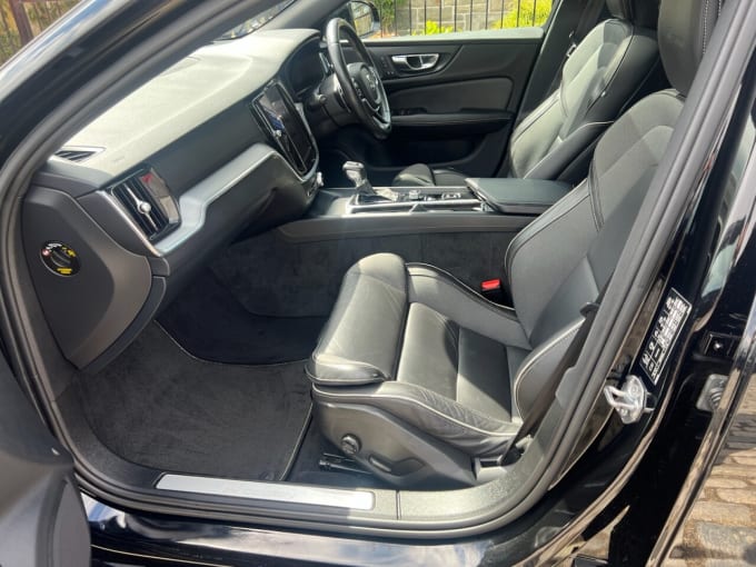 2025 Volvo S60