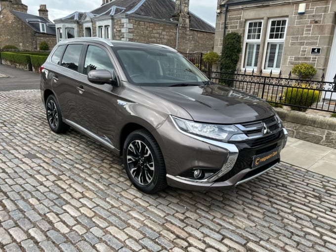 2025 Mitsubishi Outlander