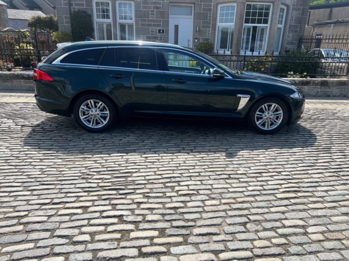 2025 Jaguar Xf