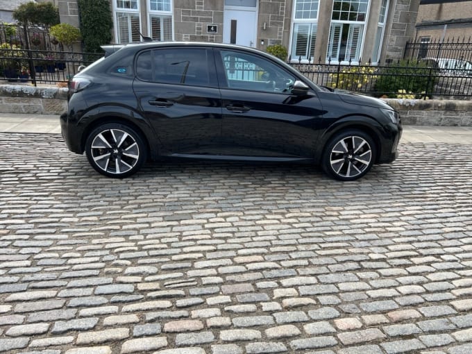 2025 Peugeot E-208