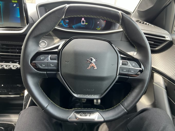 2025 Peugeot E-208