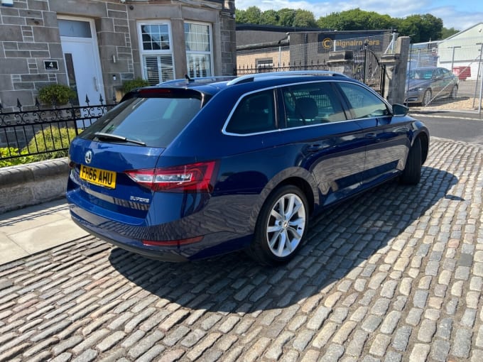 2025 Skoda Superb