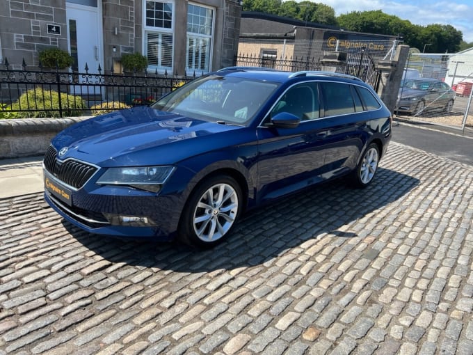 2025 Skoda Superb