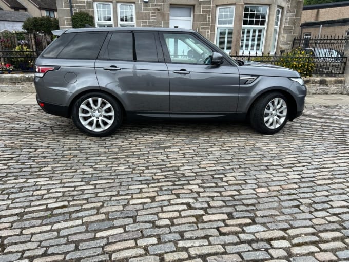 2025 Land Rover Range Rover Sport