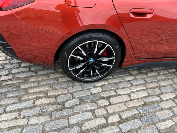 2025 BMW I4