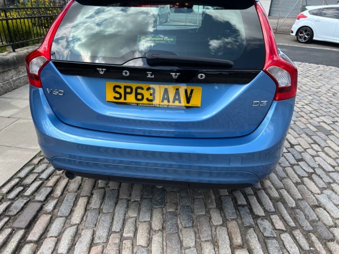 2025 Volvo V60