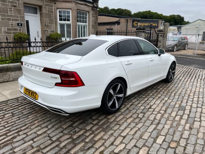 2025 Volvo S90