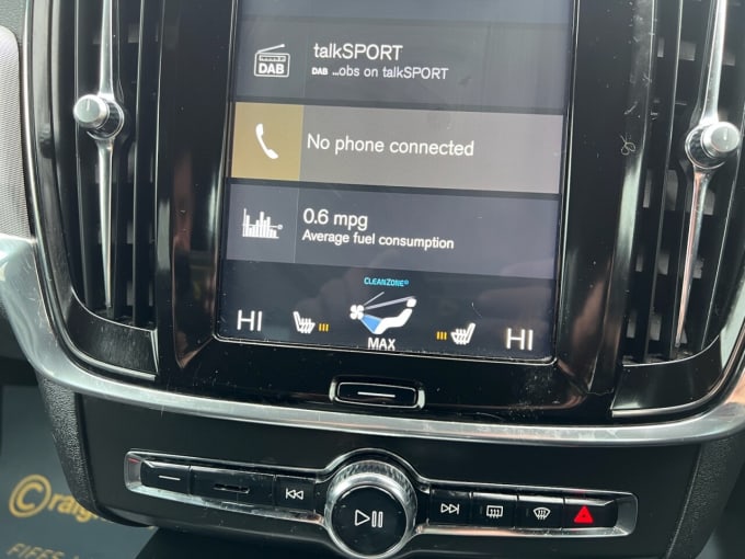 2025 Volvo S90