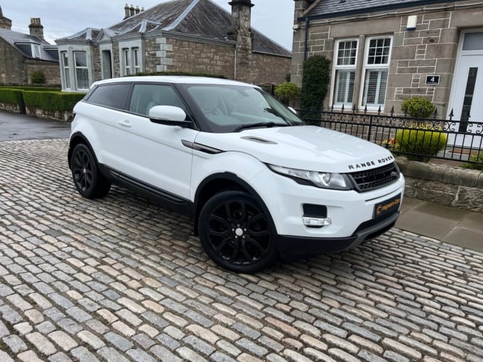 2025 Land Rover Range Rover Evoque