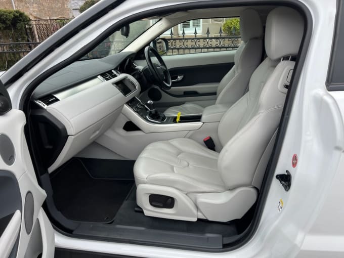 2025 Land Rover Range Rover Evoque