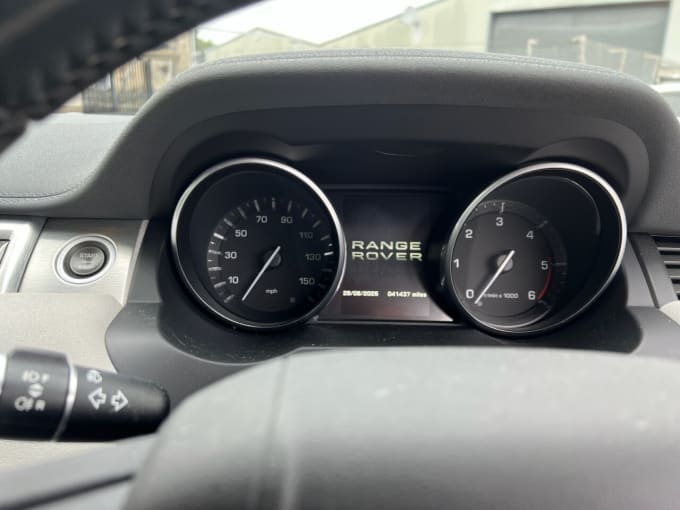 2025 Land Rover Range Rover Evoque