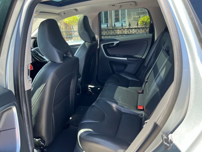 2025 Volvo Xc60