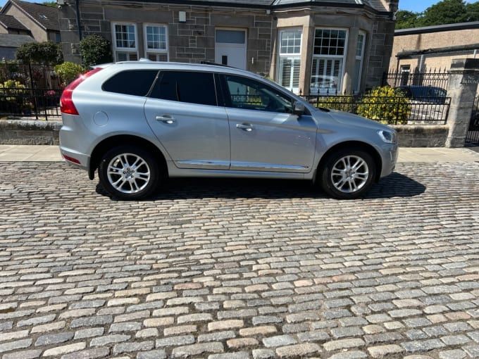 2025 Volvo Xc60